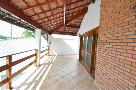 Casa para alugar com 450m², 3 quartos e 10 vagasÁrea de lazer