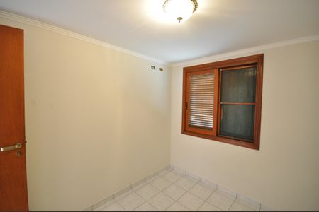 Casa para alugar com 450m², 3 quartos e 10 vagasQuarto de serviço