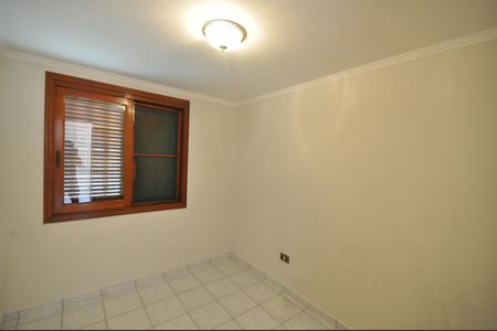 Casa para alugar com 450m², 3 quartos e 10 vagasQuarto de serviço