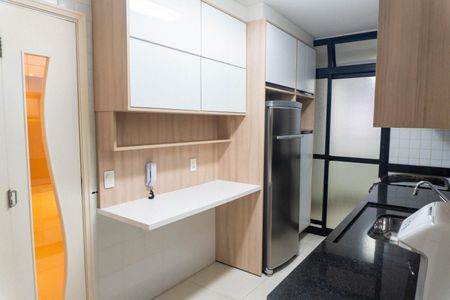 Apartamento à venda com 87m², 3 quartos e 2 vagasCozinha