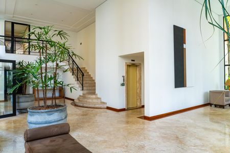 Apartamento à venda com 87m², 3 quartos e 2 vagasHall social