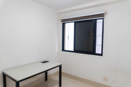 Apartamento à venda com 87m², 3 quartos e 2 vagasQuarto 2