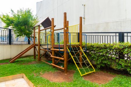 Apartamento à venda com 87m², 3 quartos e 2 vagasÁrea comum - Playground