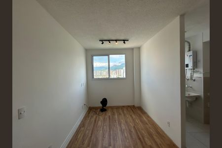 Apartamento para alugar com 38m², 1 quarto e sem vagaSala