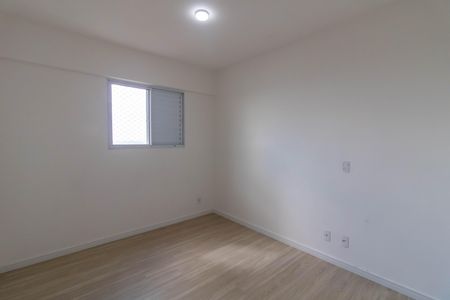 Quarto 1 de apartamento para alugar com 2 quartos, 52m² em Jardim Vila Galvao, Guarulhos