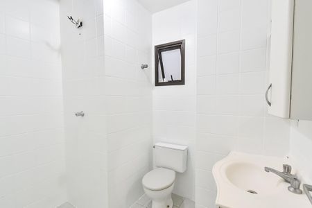 Banheiro de apartamento para alugar com 1 quarto, 55m² em Ipiranga, São Paulo