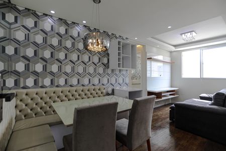 Sala de apartamento para alugar com 2 quartos, 49m² em Vila Mogilar, Mogi das Cruzes