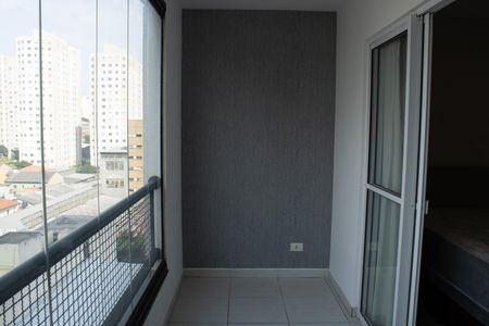 Studio à venda com 36m², 1 quarto e sem vaga Studio à venda com 36m², 1 quarto e sem vagaVaranda