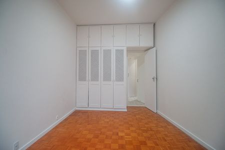 Apartamento para alugar com 129m², 3 quartos e 1 vaga Apartamento para alugar com 129m², 3 quartos e 1 vagaQuarto 3