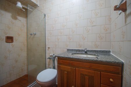 Apartamento para alugar com 129m², 3 quartos e 1 vaga Apartamento para alugar com 129m², 3 quartos e 1 vagaBanheiro