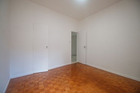 Apartamento para alugar com 129m², 3 quartos e 1 vaga Apartamento para alugar com 129m², 3 quartos e 1 vagaQuarto Suite