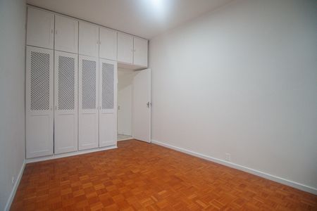 Apartamento para alugar com 129m², 3 quartos e 1 vaga Apartamento para alugar com 129m², 3 quartos e 1 vagaQuarto 3