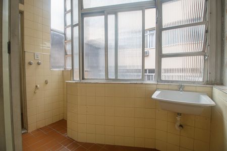 Apartamento para alugar com 129m², 3 quartos e 1 vaga Apartamento para alugar com 129m², 3 quartos e 1 vagaÁrea de Serviço
