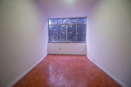 Apartamento para alugar com 129m², 3 quartos e 1 vaga Apartamento para alugar com 129m², 3 quartos e 1 vagaQuarto 2
