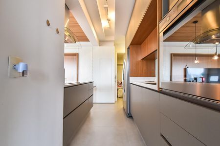 Apartamento à venda com 101m², 2 quartos e 2 vagasCozinha