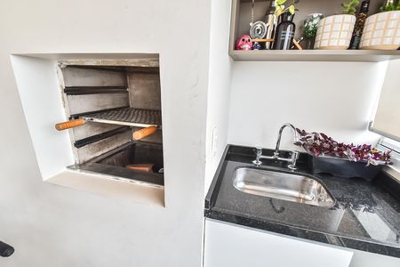 Apartamento à venda com 101m², 2 quartos e 2 vagasVaranda