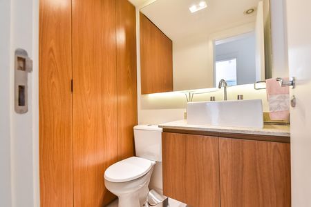 Apartamento à venda com 101m², 2 quartos e 2 vagasLavabo