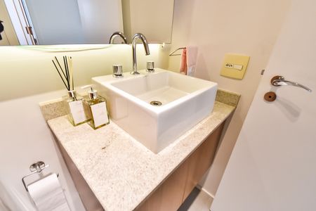Apartamento à venda com 101m², 2 quartos e 2 vagasLavabo