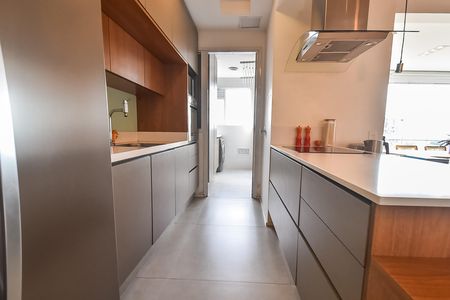 Apartamento à venda com 101m², 2 quartos e 2 vagasCozinha