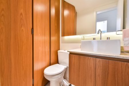 Apartamento à venda com 101m², 2 quartos e 2 vagasLavabo