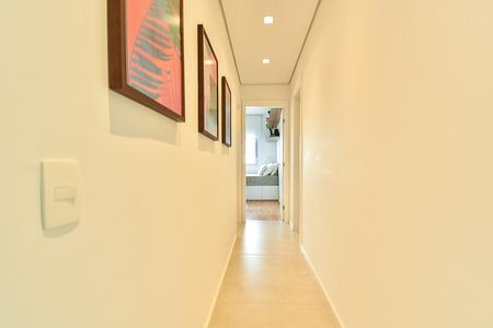 Apartamento à venda com 101m², 2 quartos e 2 vagasCorredor