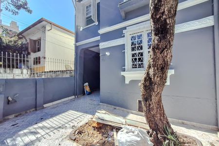 Garagem de casa para alugar com 5 quartos, 350m² em Liberdade, São Paulo