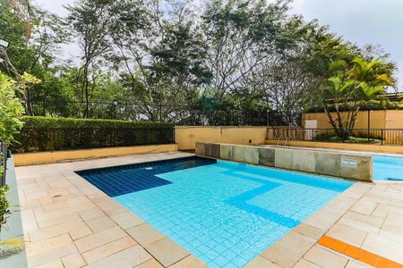 Apartamento à venda com 73m², 3 quartos e 2 vagasÁrea comum - Piscina