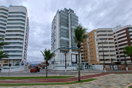 Apartamento para alugar com 46m², 1 quarto e 1 vaga Apartamento para alugar com 46m², 1 quarto e 1 vagaFachada