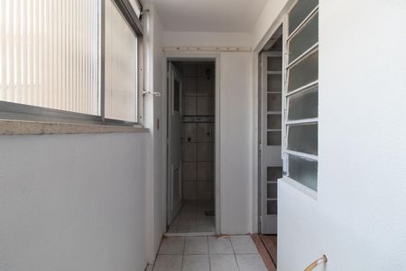 Apartamento para alugar com 71m², 2 quartos e sem vagaÁrea de Serviço
