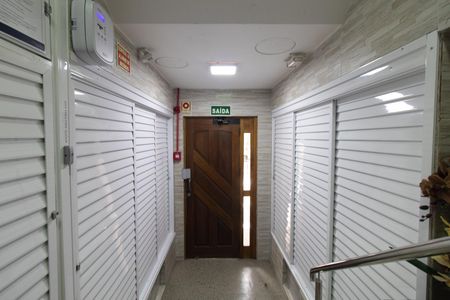 Apartamento para alugar com 71m², 2 quartos e sem vagaEntrada