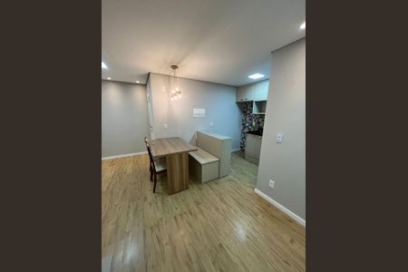 Sala de apartamento para alugar com 2 quartos, 58m² em Bairro do Maranhao, Cotia