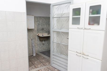 Casa para alugar com 80m², 2 quartos e sem vaga Casa para alugar com 80m², 2 quartos e sem vagaCozinha