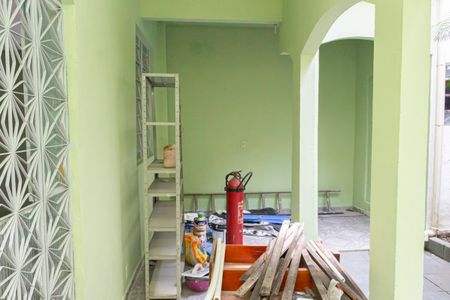 Casa para alugar com 80m², 2 quartos e sem vaga Casa para alugar com 80m², 2 quartos e sem vagaVaranda