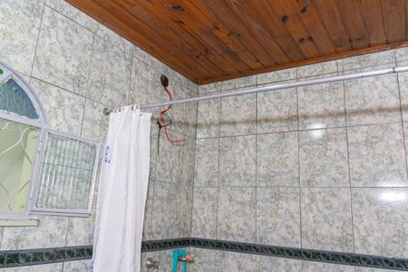 Casa para alugar com 80m², 2 quartos e sem vaga Casa para alugar com 80m², 2 quartos e sem vagaBanheiro