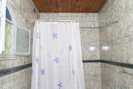 Casa para alugar com 80m², 2 quartos e sem vaga Casa para alugar com 80m², 2 quartos e sem vagaBanheiro