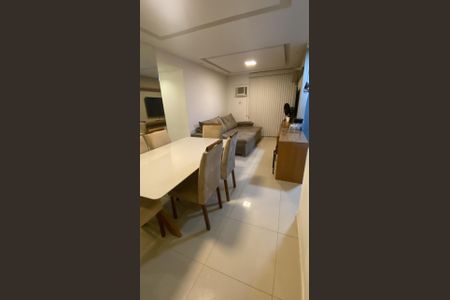 Apartamento à venda com 110m², 3 quartos e 1 vagaSala