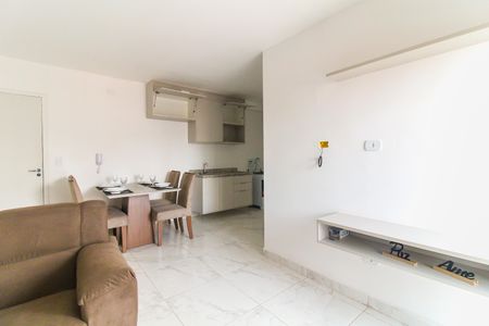 Apartamento para alugar com 57m², 2 quartos e 1 vaga Apartamento para alugar com 57m², 2 quartos e 1 vagaSala/Cozinha