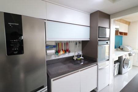 Apartamento à venda com 56m², 2 quartos e 1 vagaCozinha e Área de Serviço