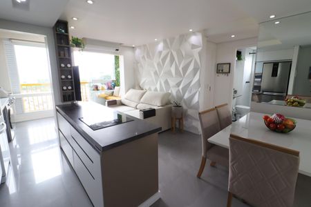 Sala de apartamento à venda com 2 quartos, 56m² em Vila Osasco, Osasco