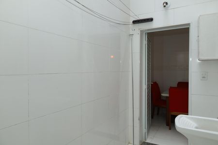 Casa para alugar com 72m², 2 quartos e 1 vagaÁrea de Serviço