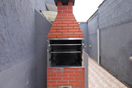 Casa para alugar com 72m², 2 quartos e 1 vagaÁrea comum - Churrasqueira particular