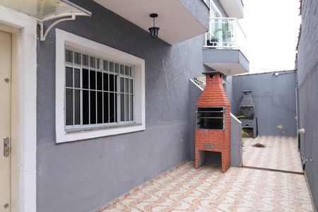 Casa para alugar com 72m², 2 quartos e 1 vagaÁrea comum - Churrasqueira particular