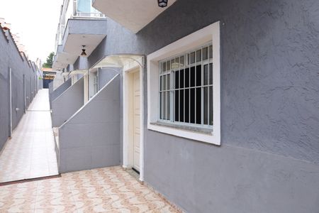 Casa para alugar com 72m², 2 quartos e 1 vagaÁrea comum 