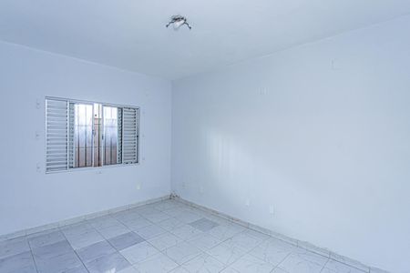 Casa para alugar com 63m², 1 quarto e 2 vagas Casa para alugar com 63m², 1 quarto e 2 vagasSuite