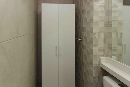 Apartamento à venda com 64m², 2 quartos e 1 vagaBanheiro Social