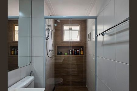 Apartamento à venda com 148m², 4 quartos e 3 vagasBanheiro da Suíte 2