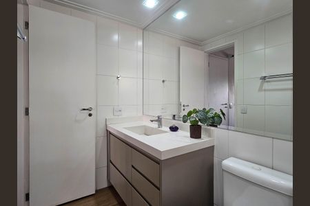 Apartamento à venda com 148m², 4 quartos e 3 vagasBanheiro da Suíte 2