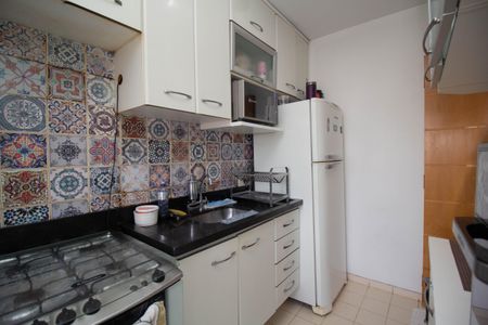 Apartamento à venda com 45m², 2 quartos e 1 vagaCozinha