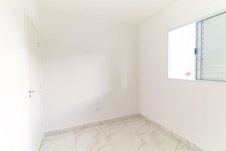 Quarto 1 de apartamento para alugar com 2 quartos, 56m² em Cidade Líder, São Paulo