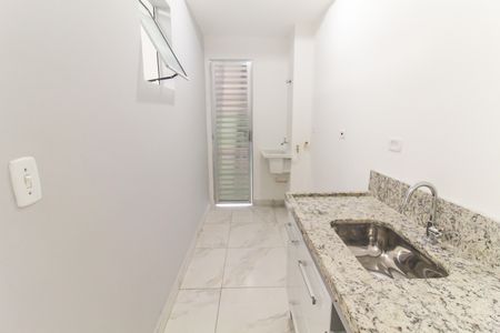 Apartamento para alugar com 56m², 2 quartos e 1 vaga Apartamento para alugar com 56m², 2 quartos e 1 vagaCozinha e Área de Serviço